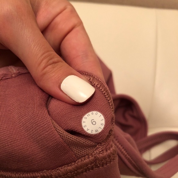 lululemon pink flow y bra - Picture 3 of 3